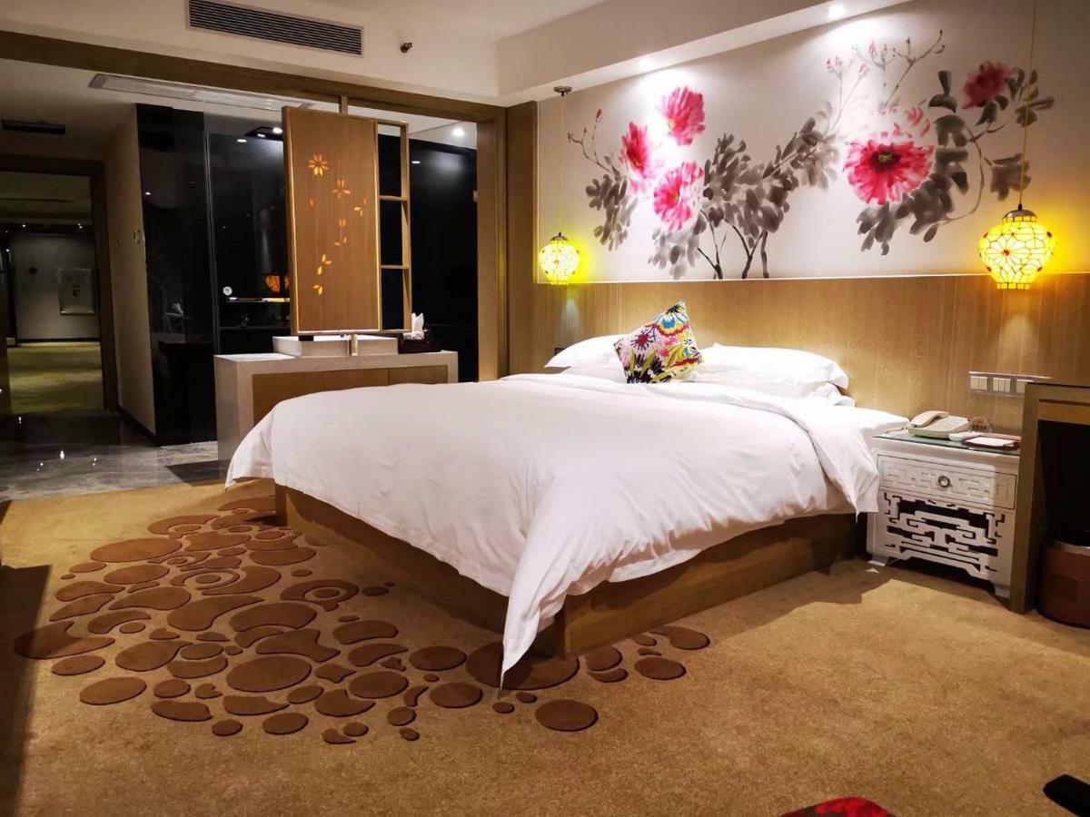 Paco Hotel Beijing Road Tuan Yi Da Metro Guangzhou Canton Extérieur photo